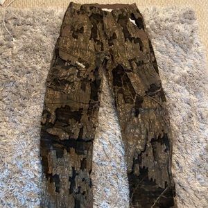 Camo pants